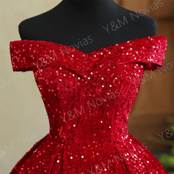 Y & M Novias personnalisé grande taille luxe paillettes nœud épaules dénudées rouge foncé Quinceanera robes 15 robe De bal pour fête Vestido De Noiva – Image 3